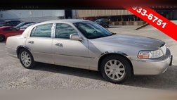 2011 Lincoln Town Car Signature Limited
