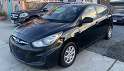 2012 Hyundai Accent GS