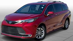 2022 Toyota Sienna XLE