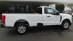 2026 Ford Super Duty F-350 XLT