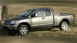 2010 Nissan Titan SE