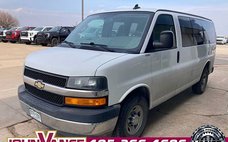 2017 Chevrolet Express LT 2500