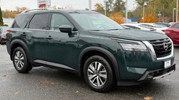2023 Nissan Pathfinder SL
