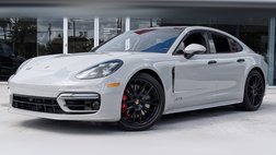 2022 Porsche Panamera GTS