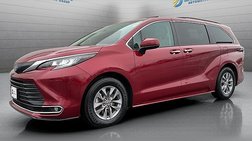 2023 Toyota Sienna XLE