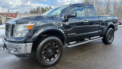 2017 Nissan Titan SV