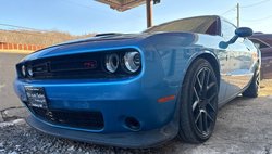 2016 Dodge Challenger 392 HEMI Scat Pack Shaker