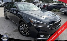 2017 Kia Cadenza Premium