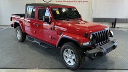2022 Jeep Gladiator Sport