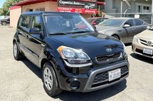 2013 Kia Soul Base
