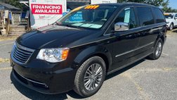2014 Chrysler Town and Country Touring-L