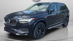 2022 Volvo XC90 T6 Momentum 7-Passenger