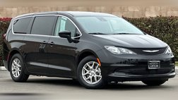 2024 Chrysler Voyager LX