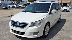 2012 Volkswagen Routan SE