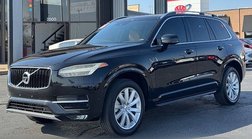 2017 Volvo XC90 T6 Momentum