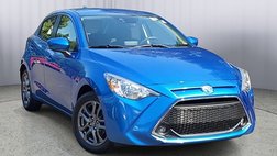 2020 Toyota Yaris Hatchback LE