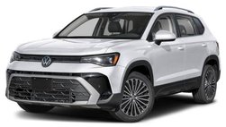 2025 Volkswagen Taos SE 4Motion