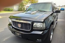 2000 Cadillac Escalade Base