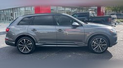 2022 Audi Q7 quattro Premium Plus 55 TFSI