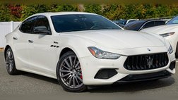 2022 Maserati Ghibli Modena Q4