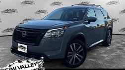 2023 Nissan Pathfinder Platinum