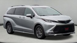 2023 Toyota Sienna XLE