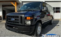 2012 Ford E-Series E-350 XL Super Duty Extended Passenger Van