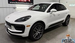 2023 Porsche Macan T