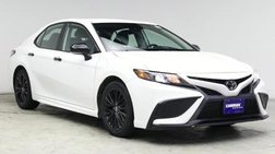 2022 Toyota Camry SE Nightshade