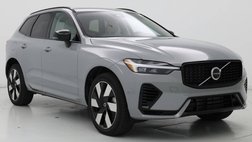 2024 Volvo XC60 Recharge T8 Plus Dark Theme