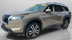 2023 Nissan Pathfinder Platinum