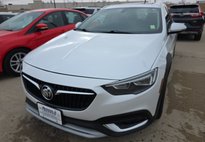 2019 Buick Regal TourX Essence