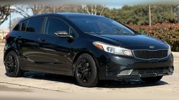 2017 Kia Forte5 LX
