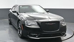 2023 Chrysler 300 S V8