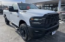 2025 Ram Ram Pickup 3500 Tradesman