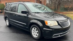 2013 Chrysler Town and Country Touring