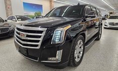 2017 Cadillac Escalade Luxury