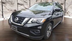 2020 Nissan Pathfinder S