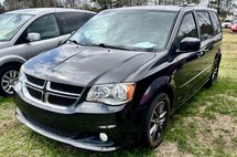 2011 Dodge Grand Caravan Crew