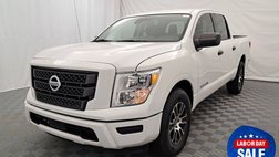 2023 Nissan Titan SV