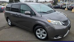 2014 Toyota Sienna LE