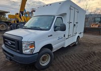 2018 Ford E-Series E-350 SD