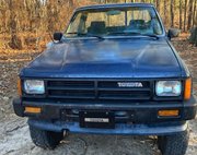 1988 Toyota Pickup Base