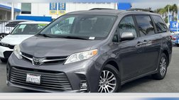 2018 Toyota Sienna XLE 8-Passenger