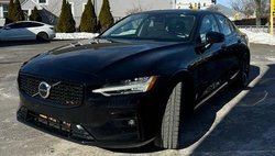 2023 Volvo S60 B5 FWD Core Dark Theme