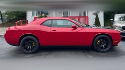2011 Dodge Challenger SE
