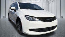2020 Chrysler Voyager L