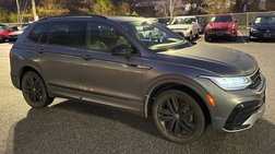 2022 Volkswagen Tiguan SE R-Line Black