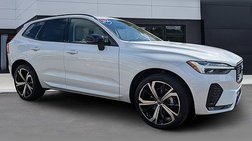 2024 Volvo XC60 B5 Ultimate Dark Theme