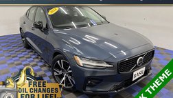 2024 Volvo S60 B5 Plus Dark Theme